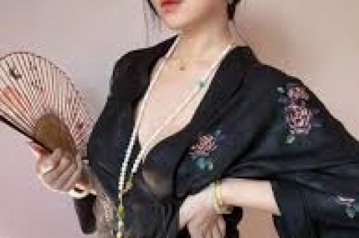 18岁小马云要当爸爸了！19岁女友公开说怀的是双胞胎引发热议
